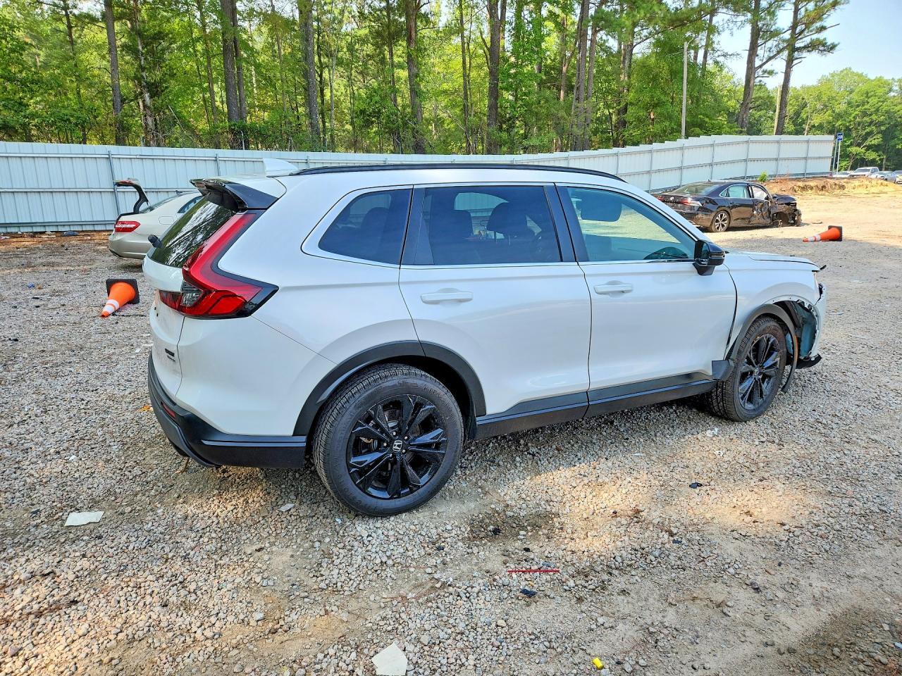 2025 Honda Cr-V Sport Touring - Image 3