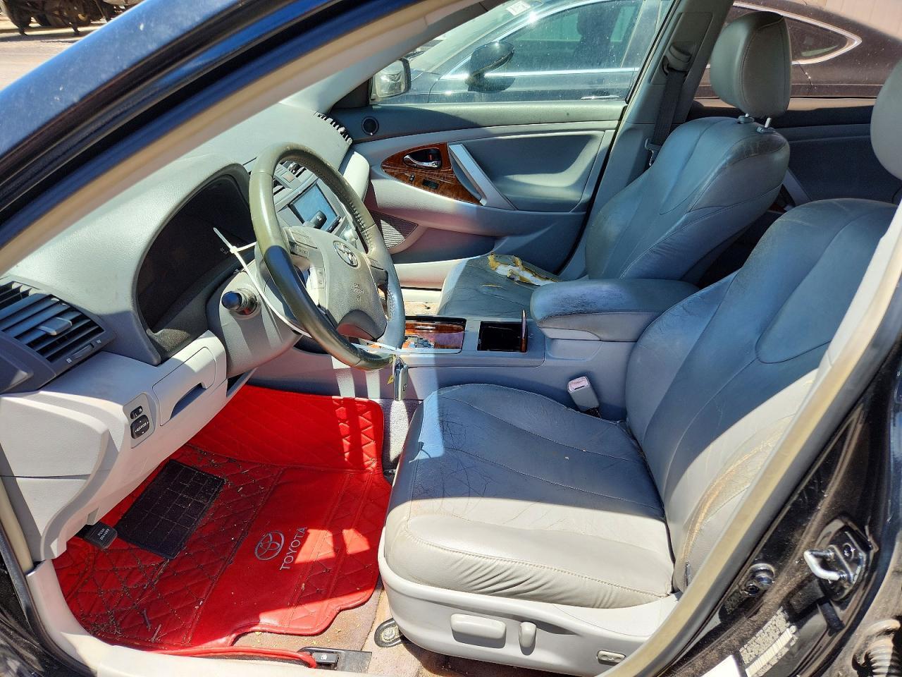 2008 Toyota Camry Le V6 - Image 7