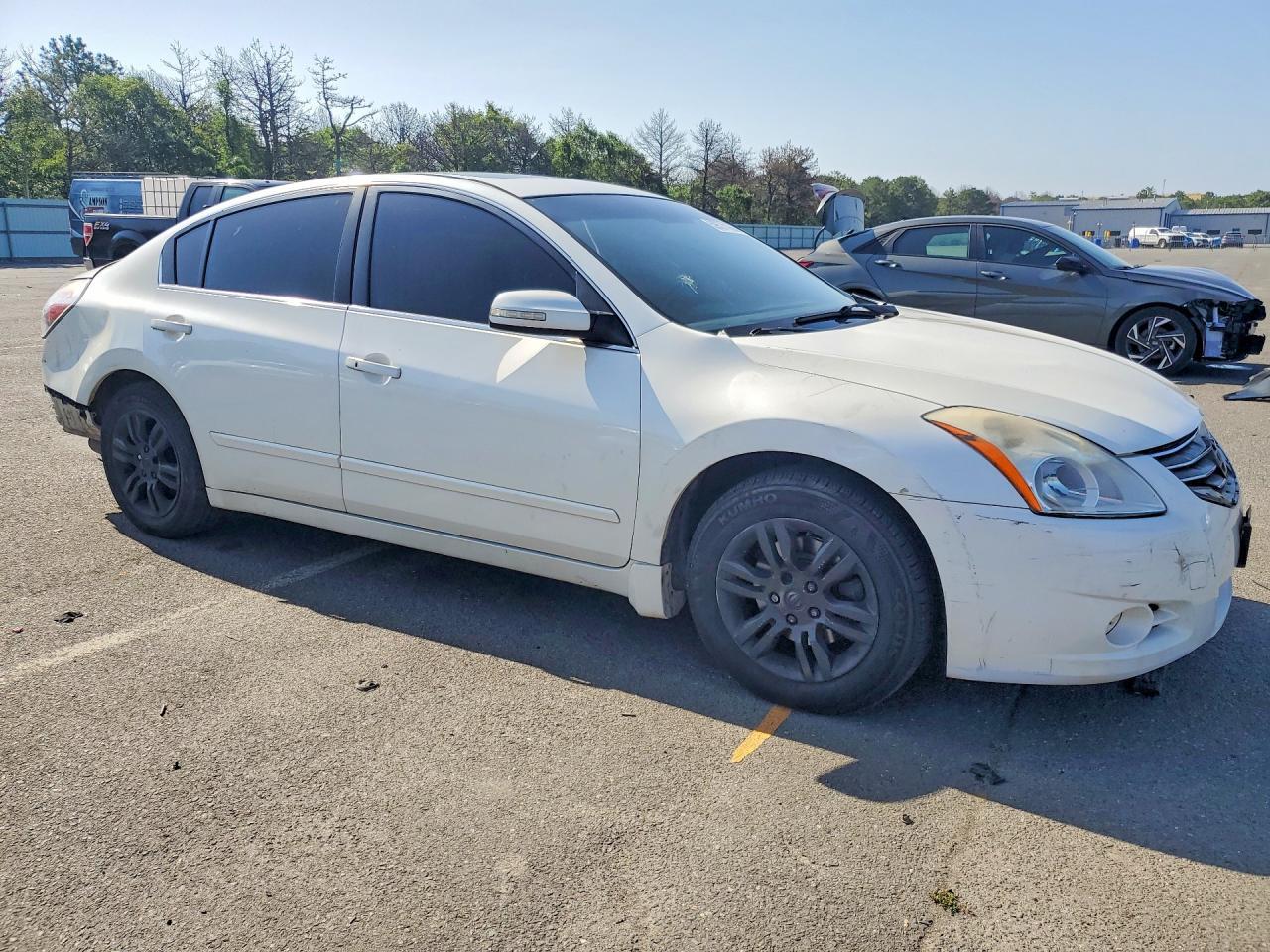 2010 Nissan Altima 2.5 - Фото 4