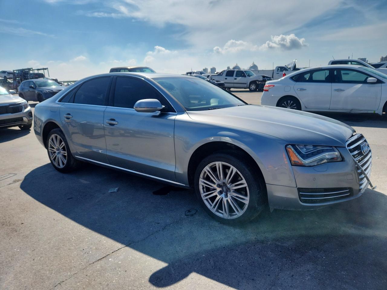 2013 Audi A8 Quattro - Фото 4