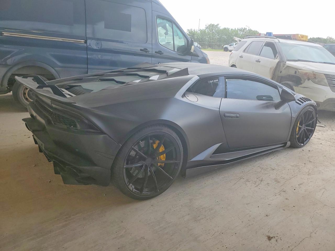 2015 Lamborghini Huracan - Фото 3