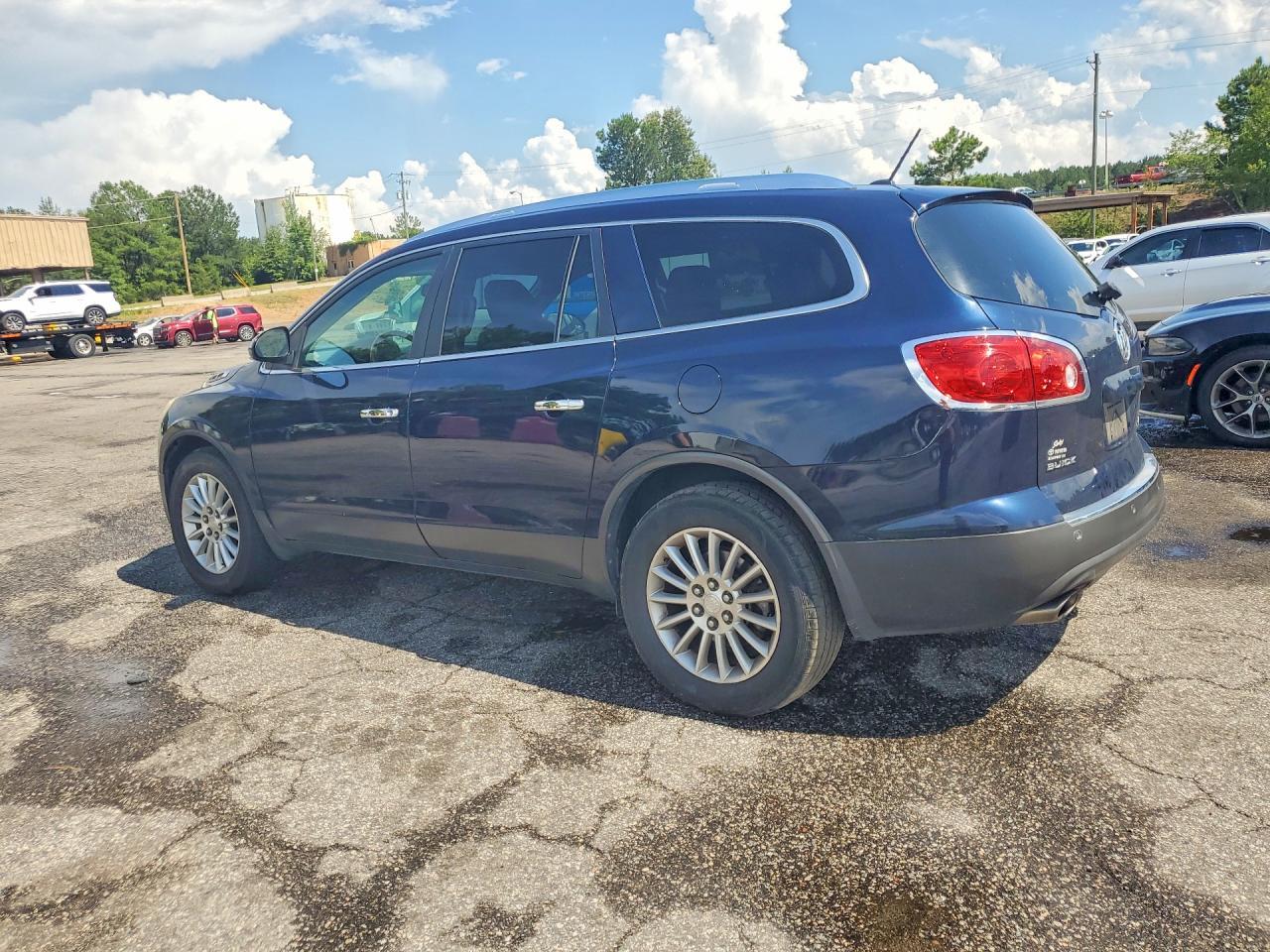 2012 Buick Enclave - Image 2
