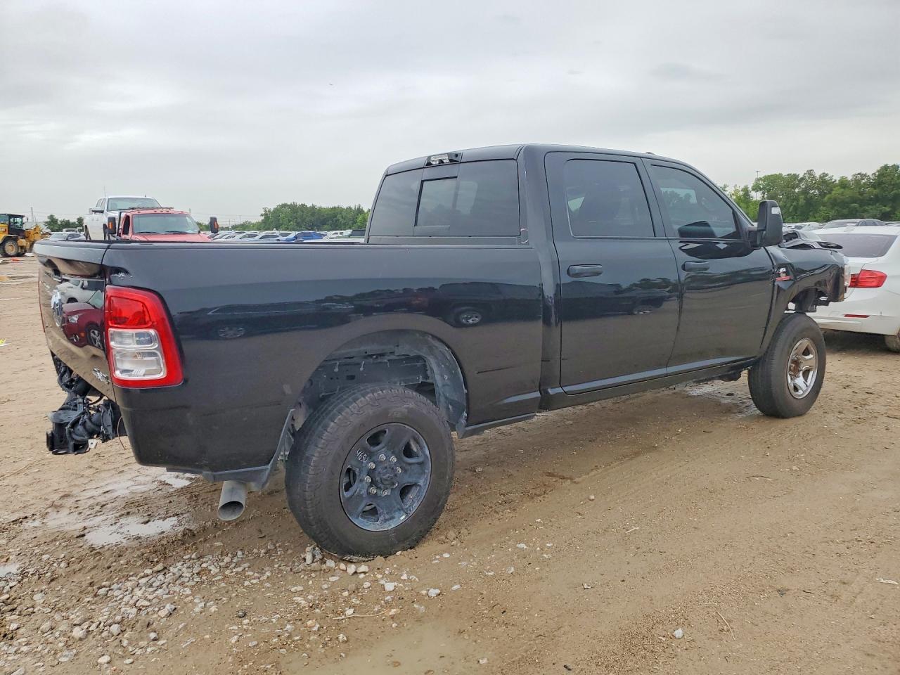 2024 Ram 2500 Tradesman - Image 3