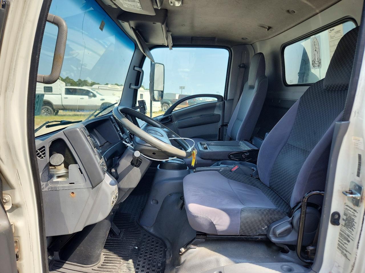 2015 Isuzu Npr Xd Refrigerated Box Truck - Фото 7