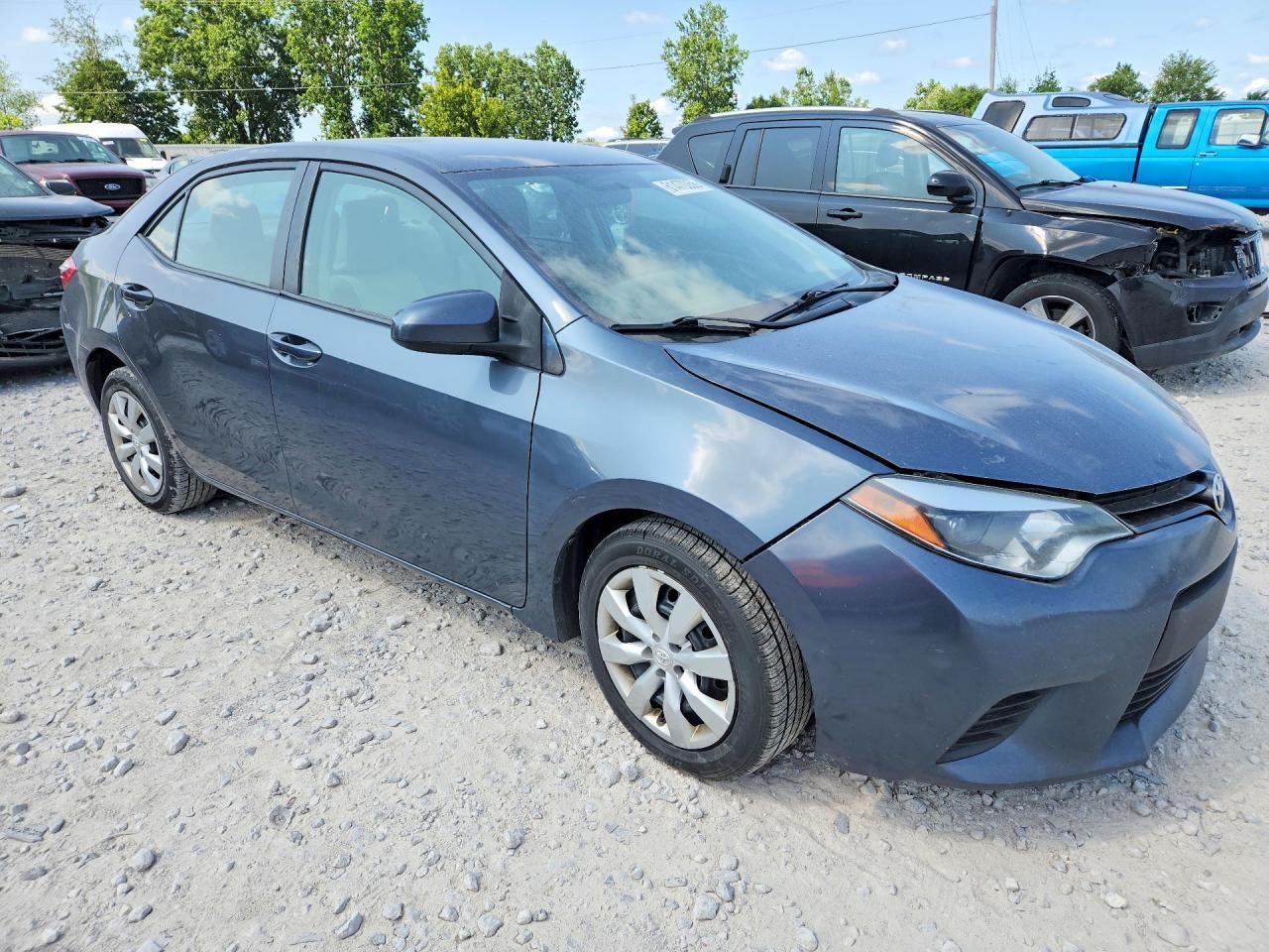 2014 Toyota Corolla Le - Image 4