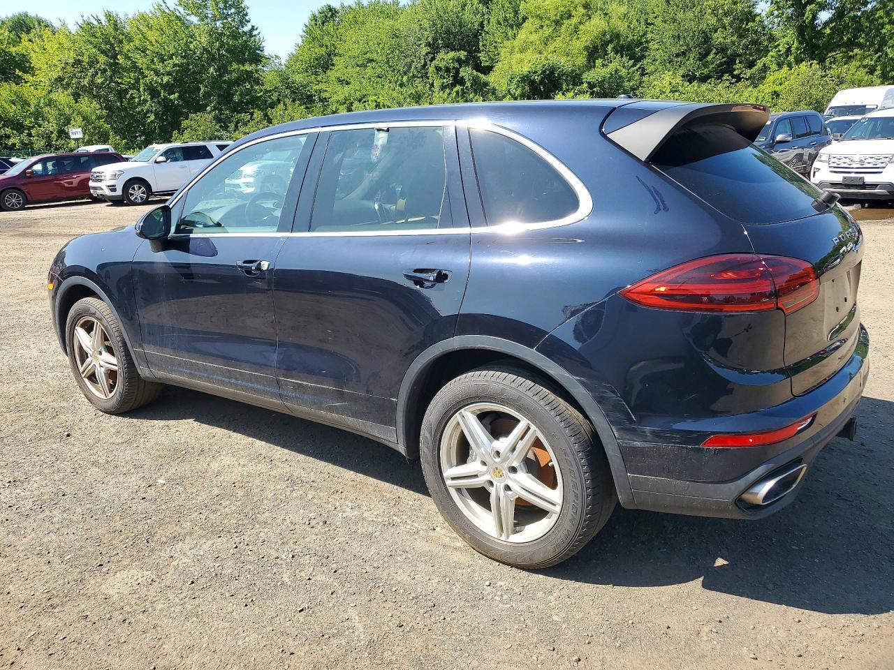 2016 Porsche Cayenne Base - Фото 2