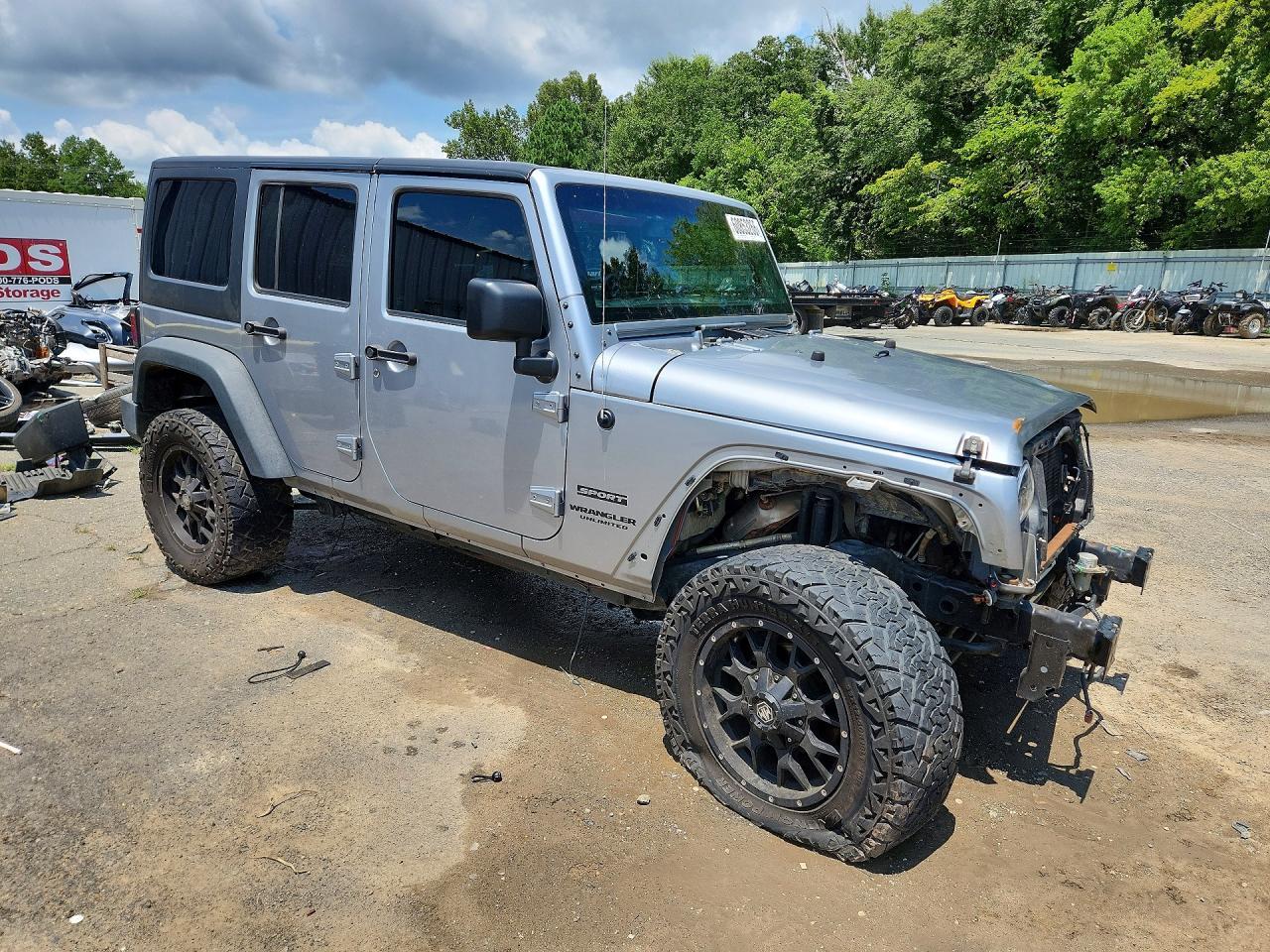 2017 Jeep Wrangler Unlimited Sport - Image 4