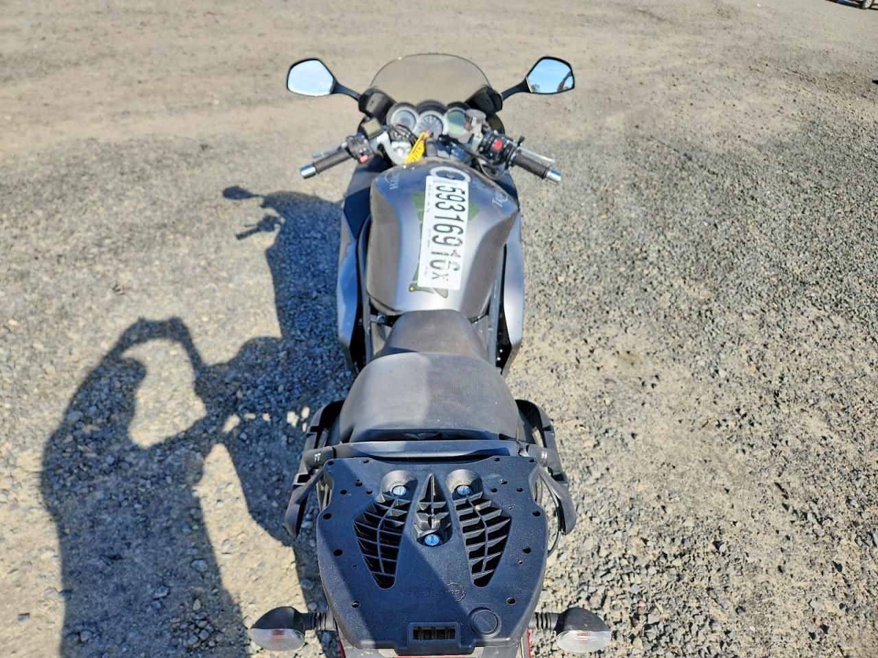 2008 Triumph Motorcycle Sprint St - Фото 6