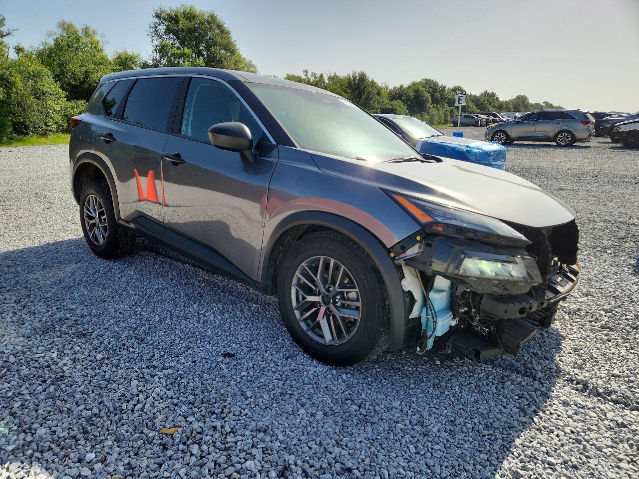 2024 Nissan Rogue S - Фото 4