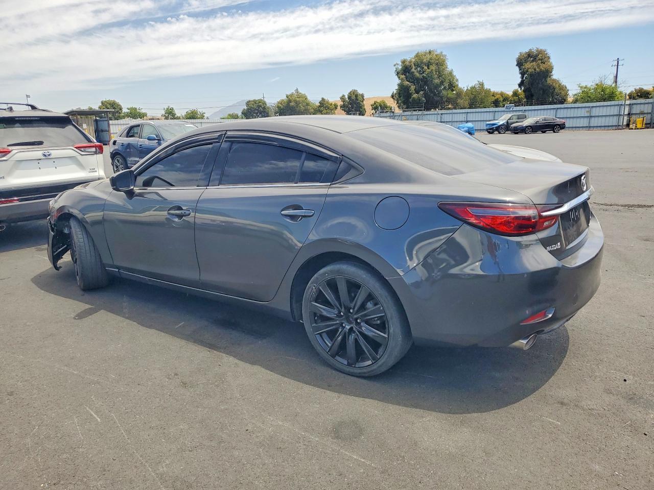 2020 Mazda 6 Touring - Фото 2