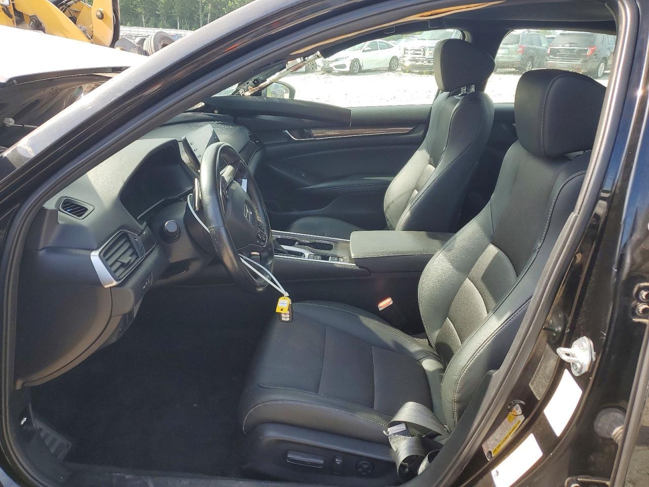 2021 Honda Accord Sport - Image 7