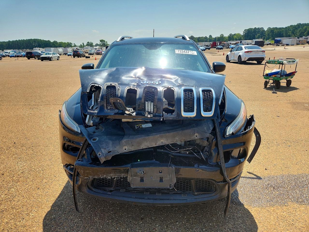 2017 Jeep Cherokee Latitude - Image 5