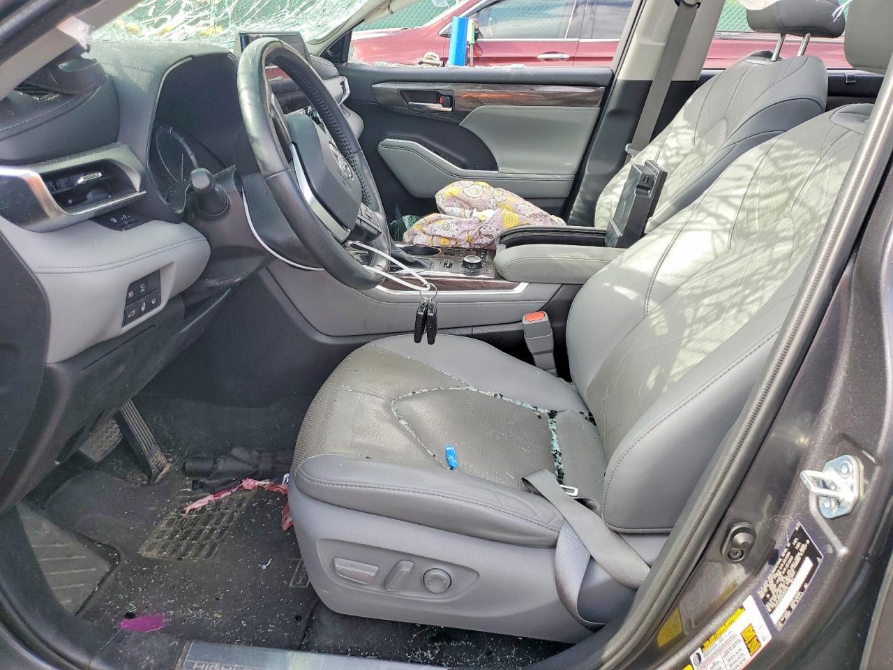 2021 Toyota Highlander Platinum - Фото 7