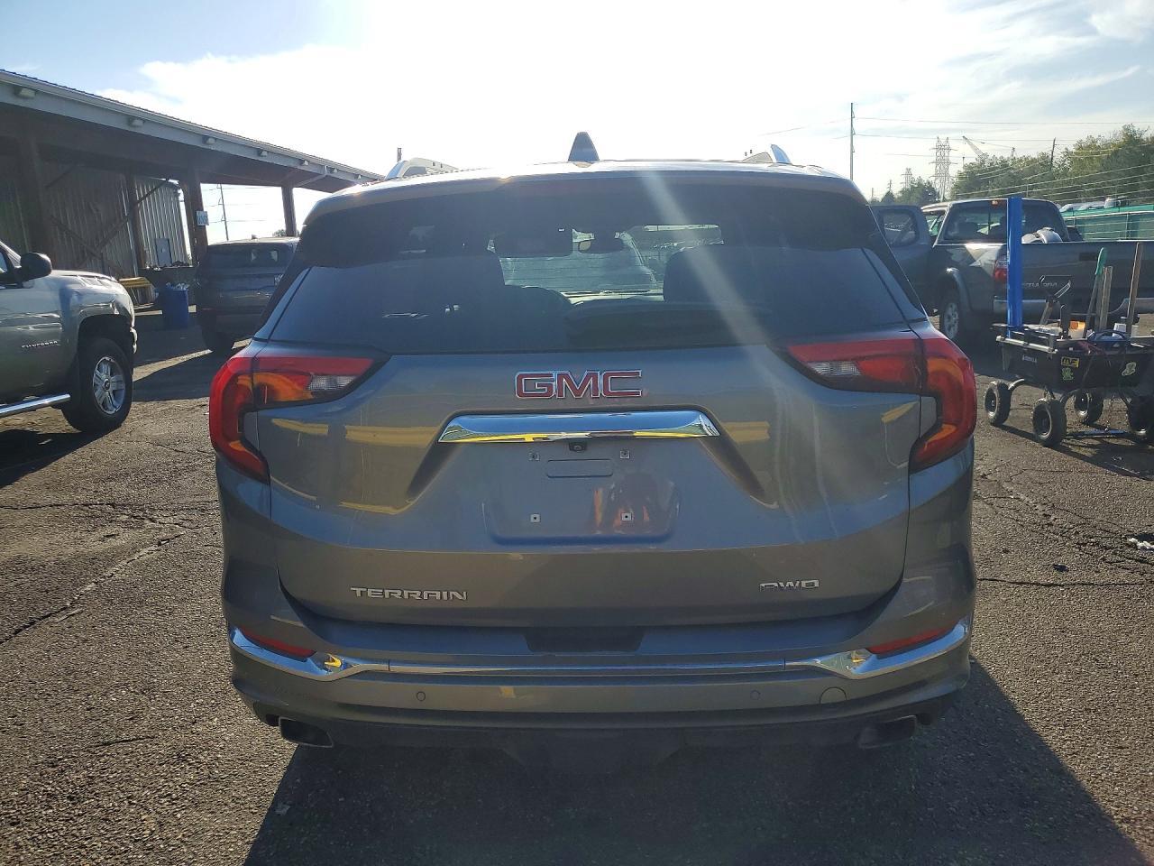 2020 GMC Terrain Denali - Фото 6