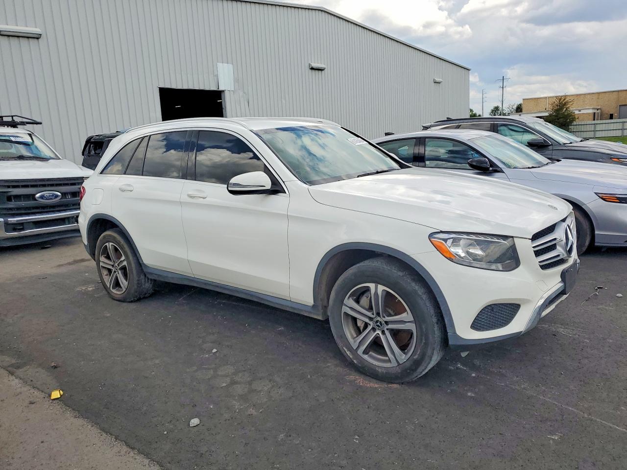 2019 Mercedes-Benz Glc 300 - Фото 4