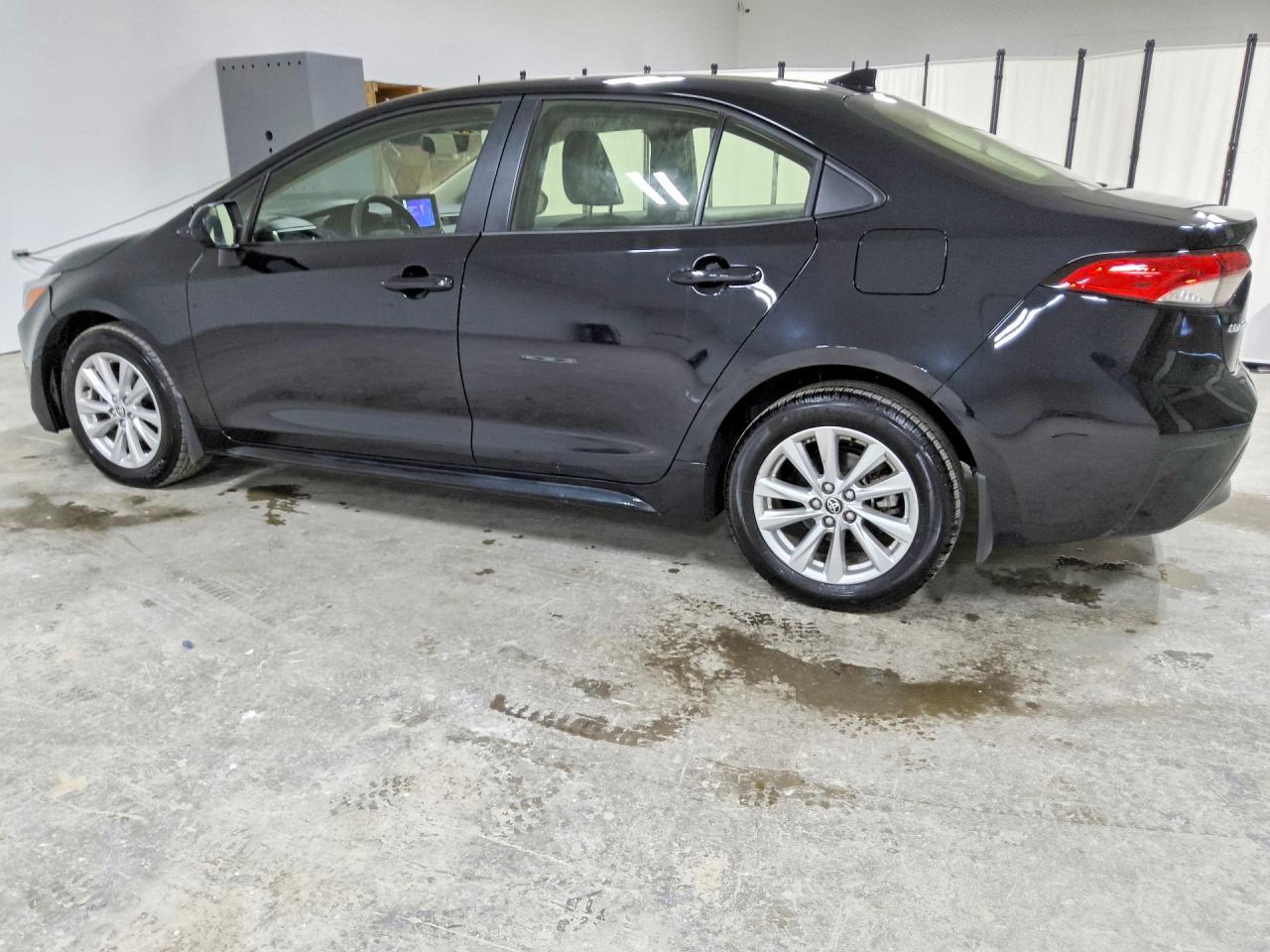2026 Toyota Corolla Hybrid Le - Фото 2