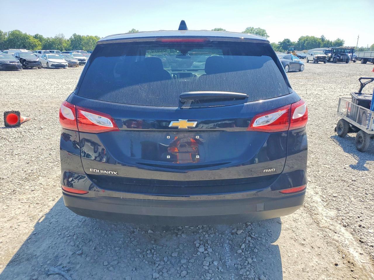 2021 Chevrolet Equinox Ls - Фото 6