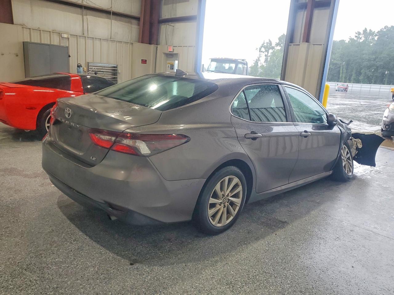 2021 Toyota Camry Le - Image 3