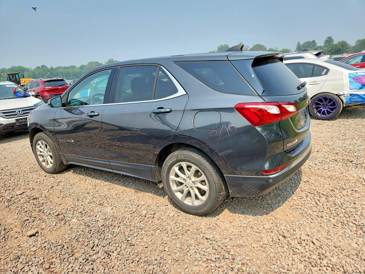 2018 Chevrolet Equinox Lt - Image 2