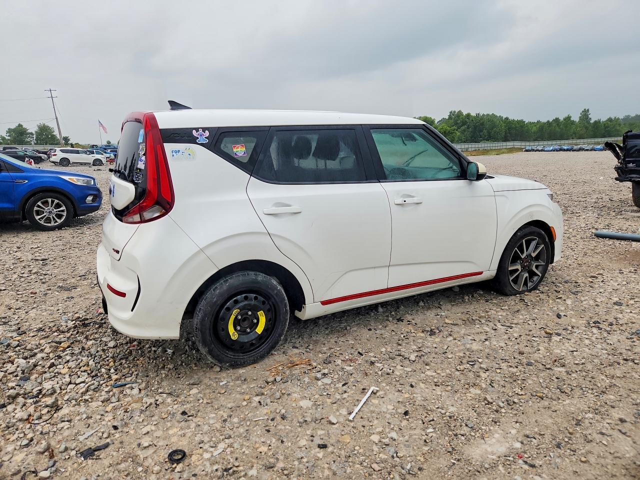 2020 Kia Soul Gt Line - Image 3