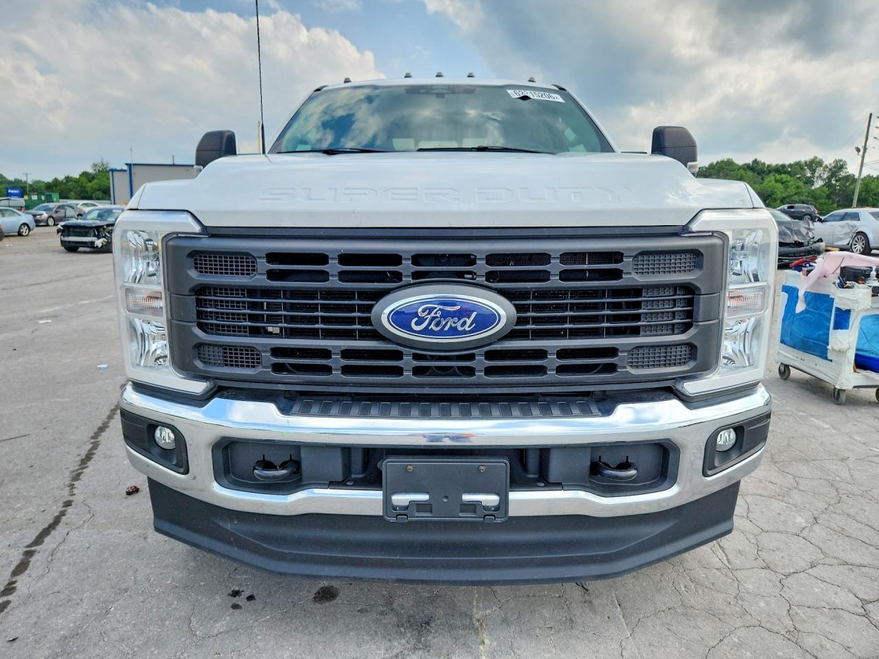 2024 Ford F250 Super Duty - Image 5
