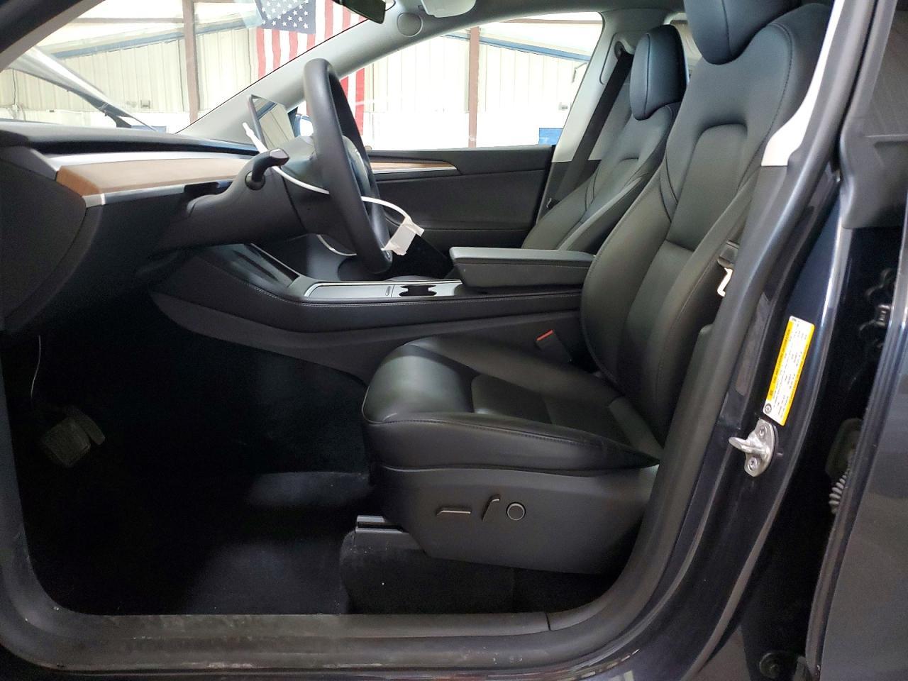 2024 Tesla Model Y - Фото 7