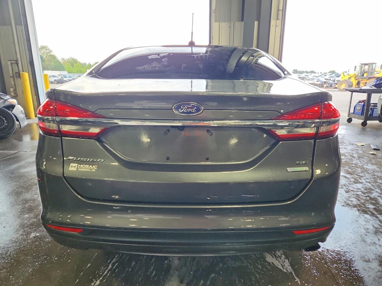 2017 Ford Fusion Se - Фото 6