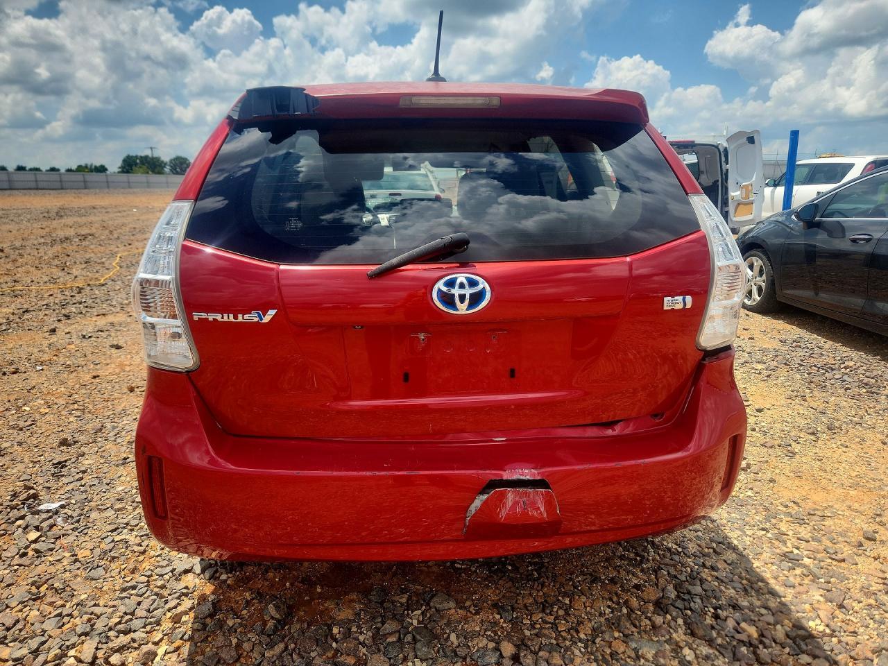 2013 Toyota Prius V Three - Фото 6