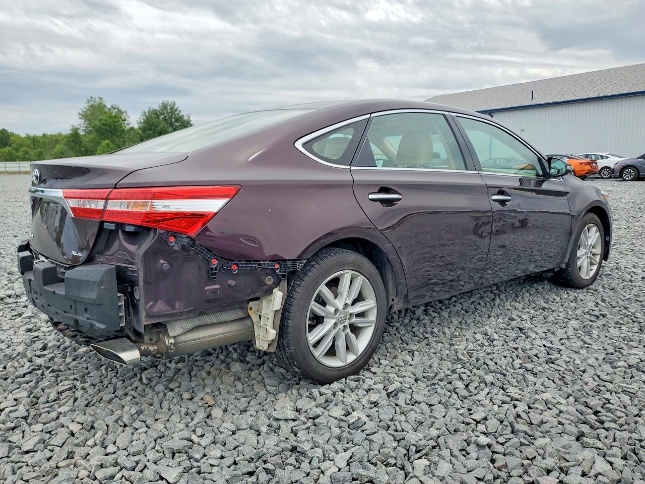 2013 Toyota Avalon Xle - Фото 3