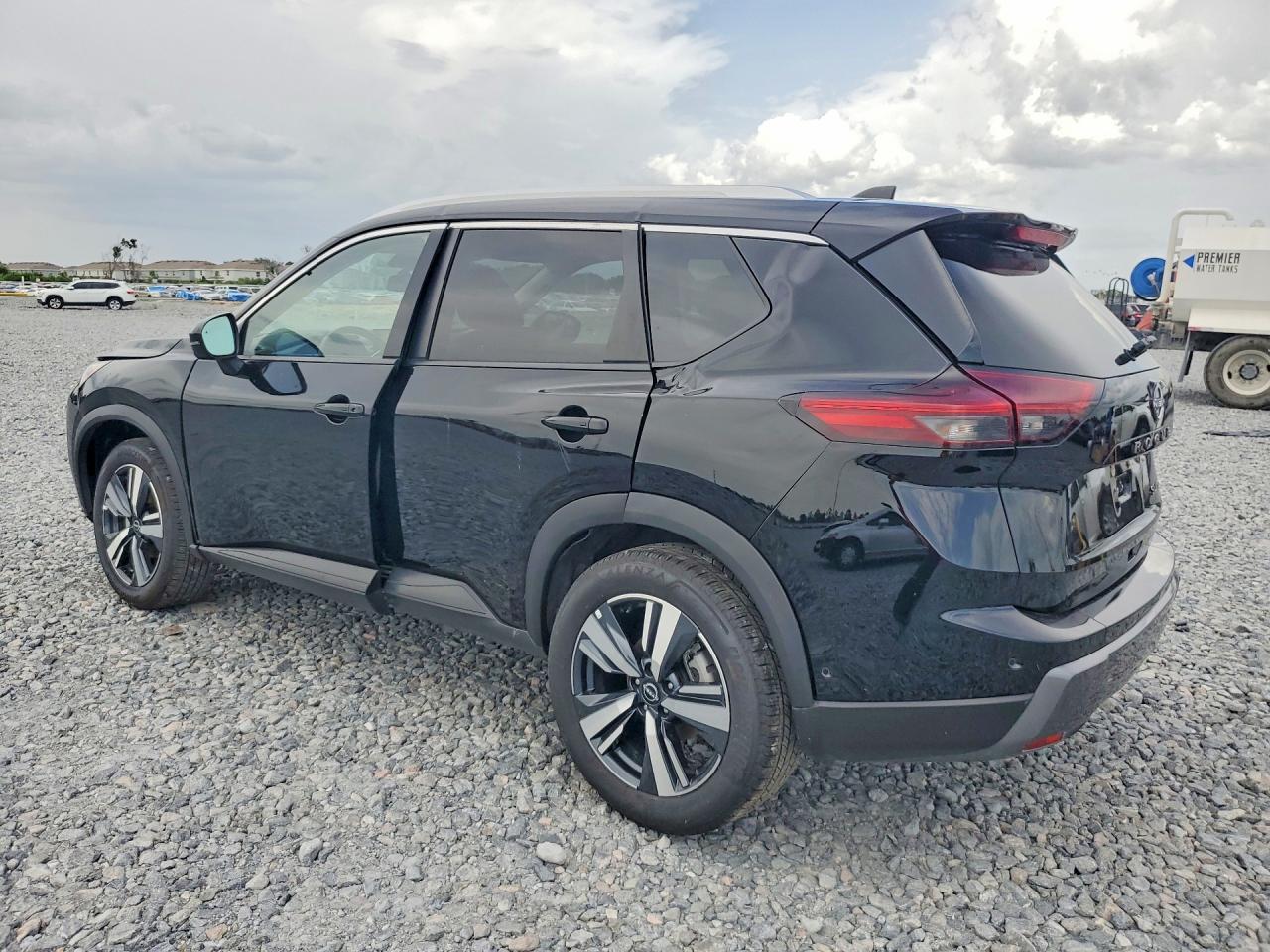 2026 Nissan Rogue Sl - Фото 2