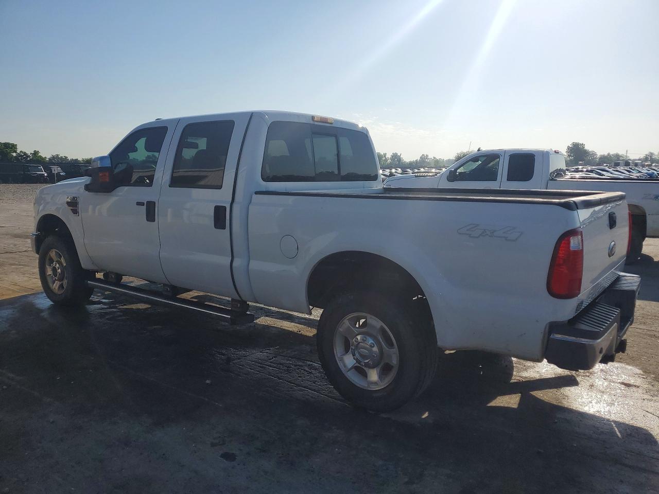 2010 Ford F250 Super Duty - Фото 2