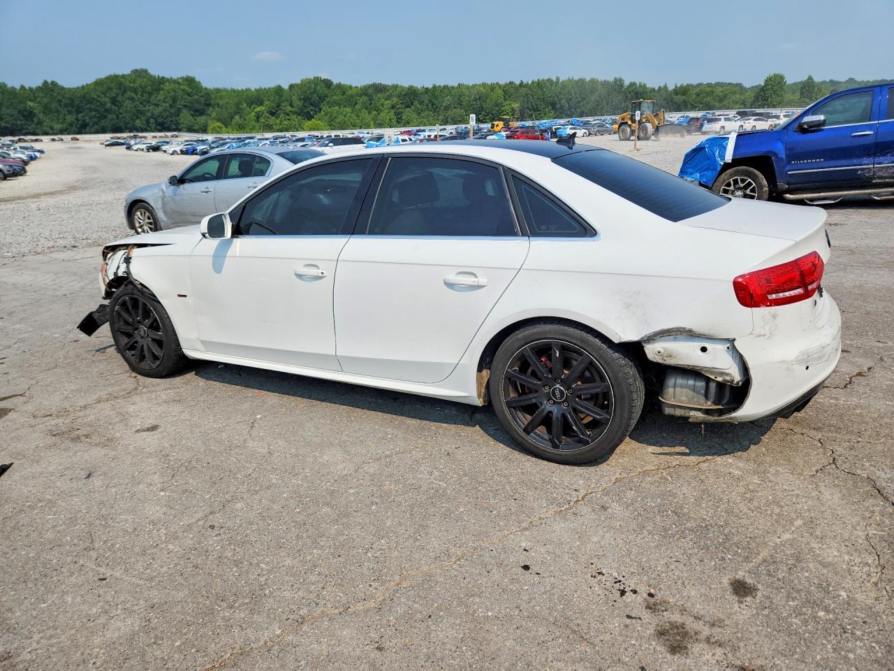 2012 Audi A4 Premium Plus - Фото 2