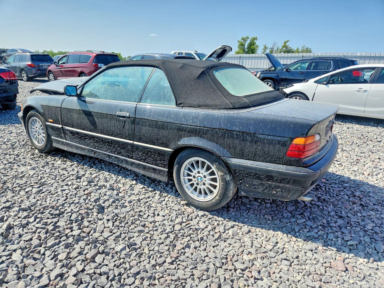 1997 BMW 328 Ic Automatic - Image 2