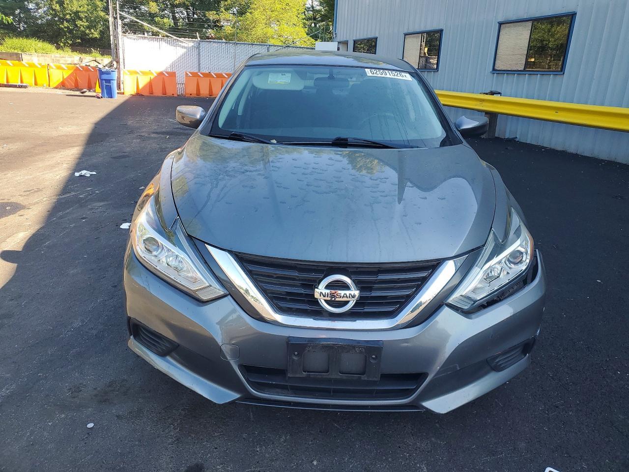 2016 Nissan Altima 2.5 S - Фото 5