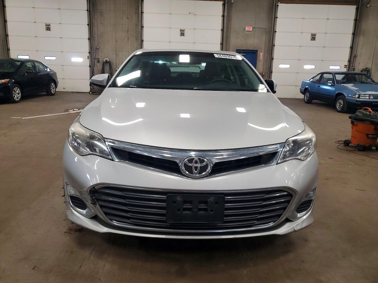 2013 Toyota Avalon Xle - Image 5