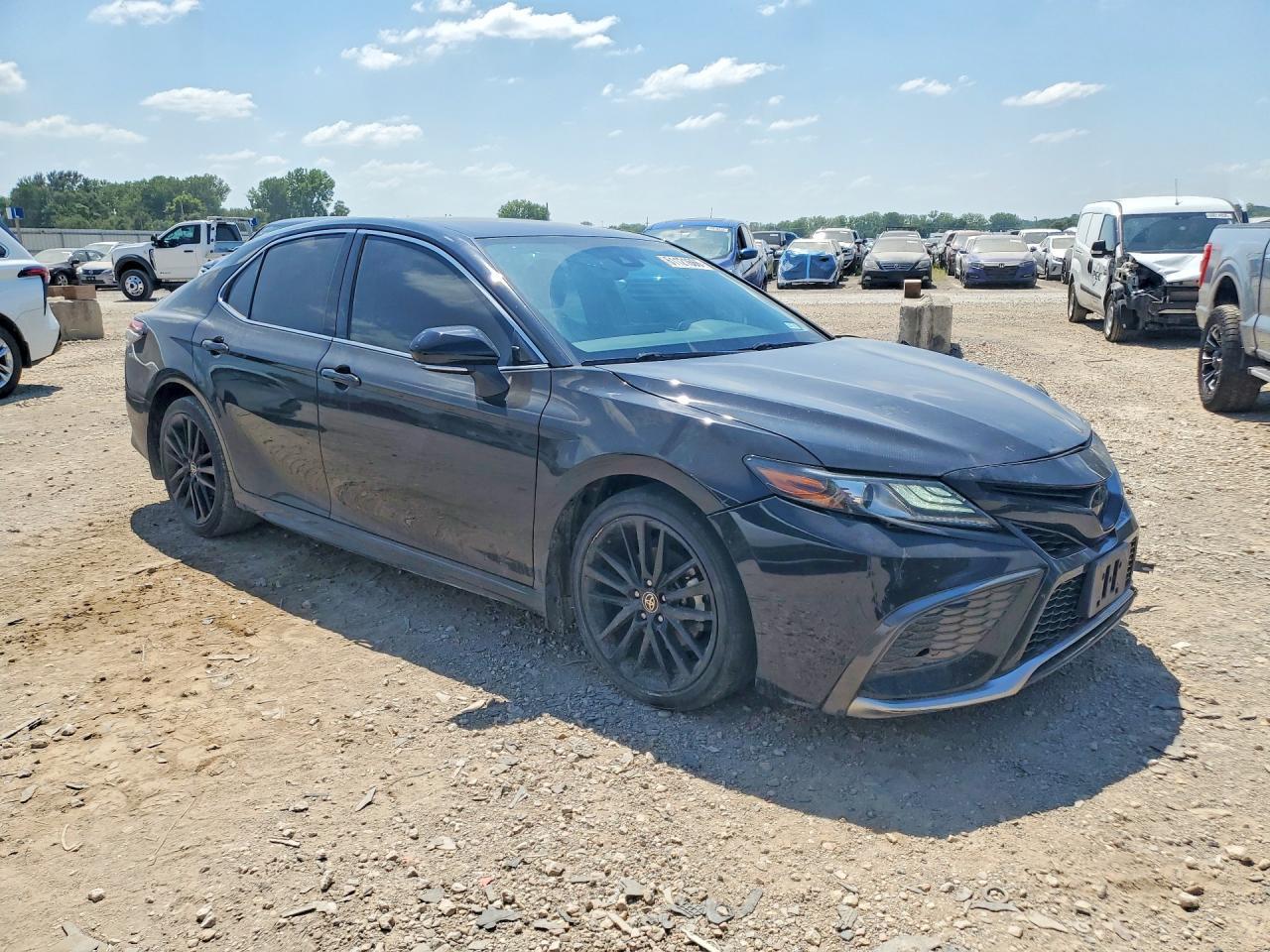 2021 Toyota Camry Xse - Фото 4