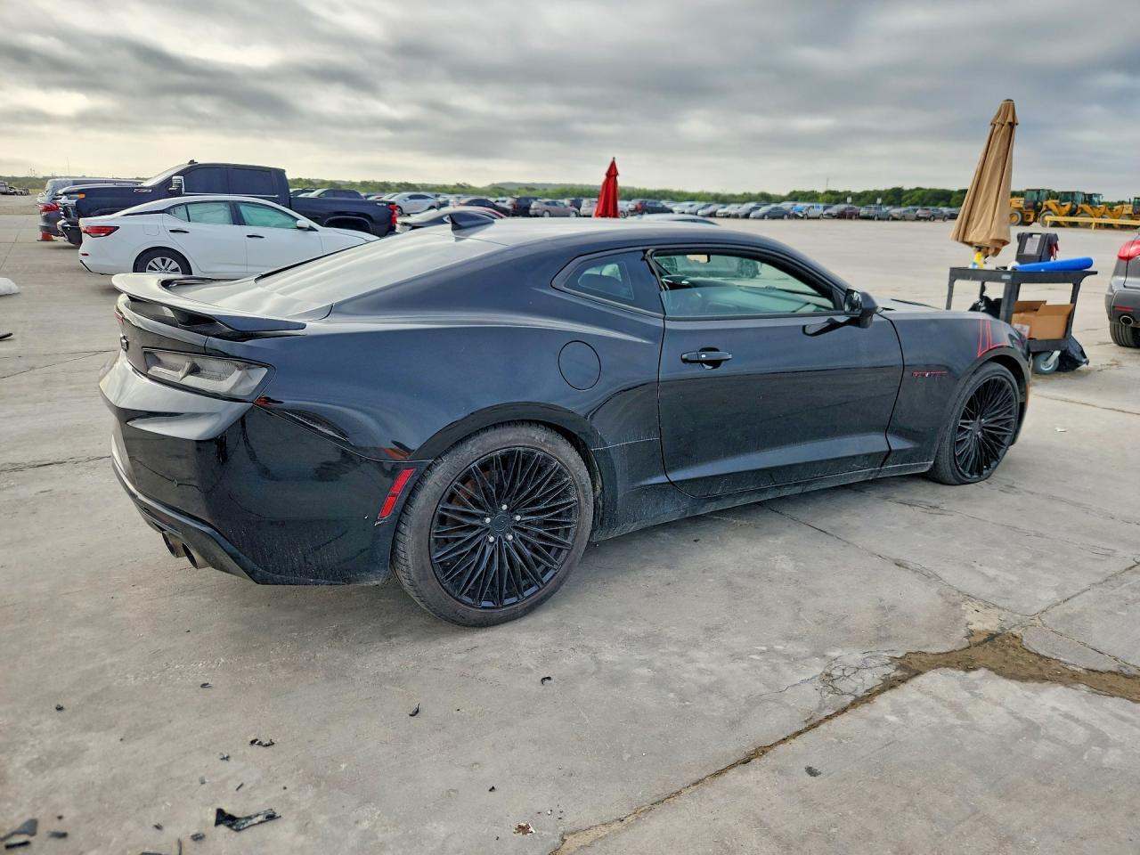 2018 Chevrolet Camaro Ss - Image 3