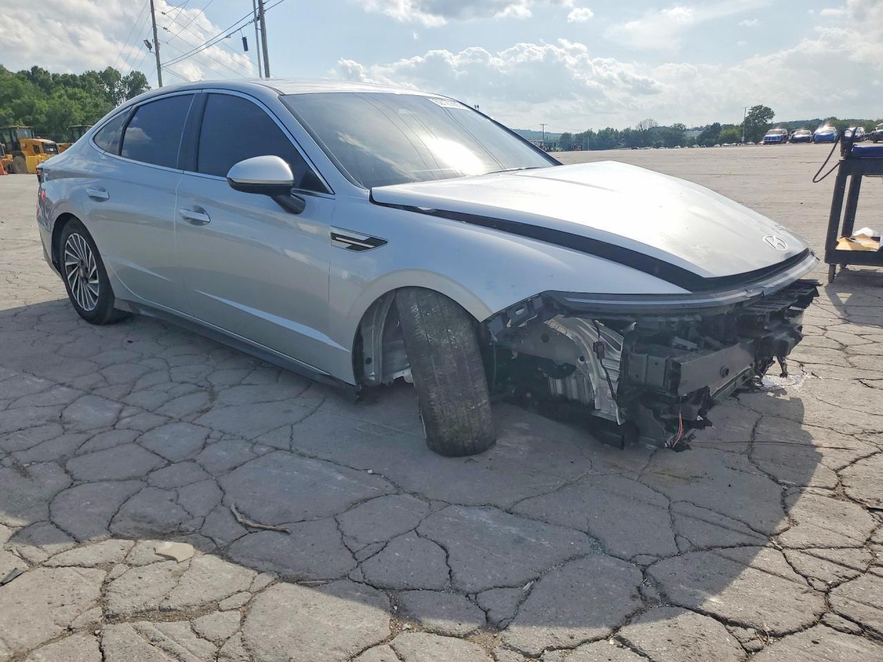 2025 Hyundai Sonata Hybrid Sel - Image 4