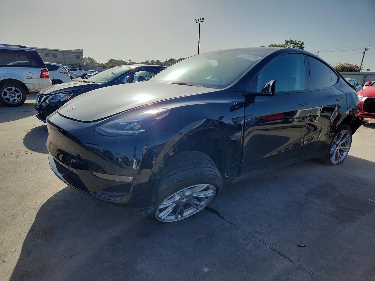 2023 Tesla Model Y - Image 2