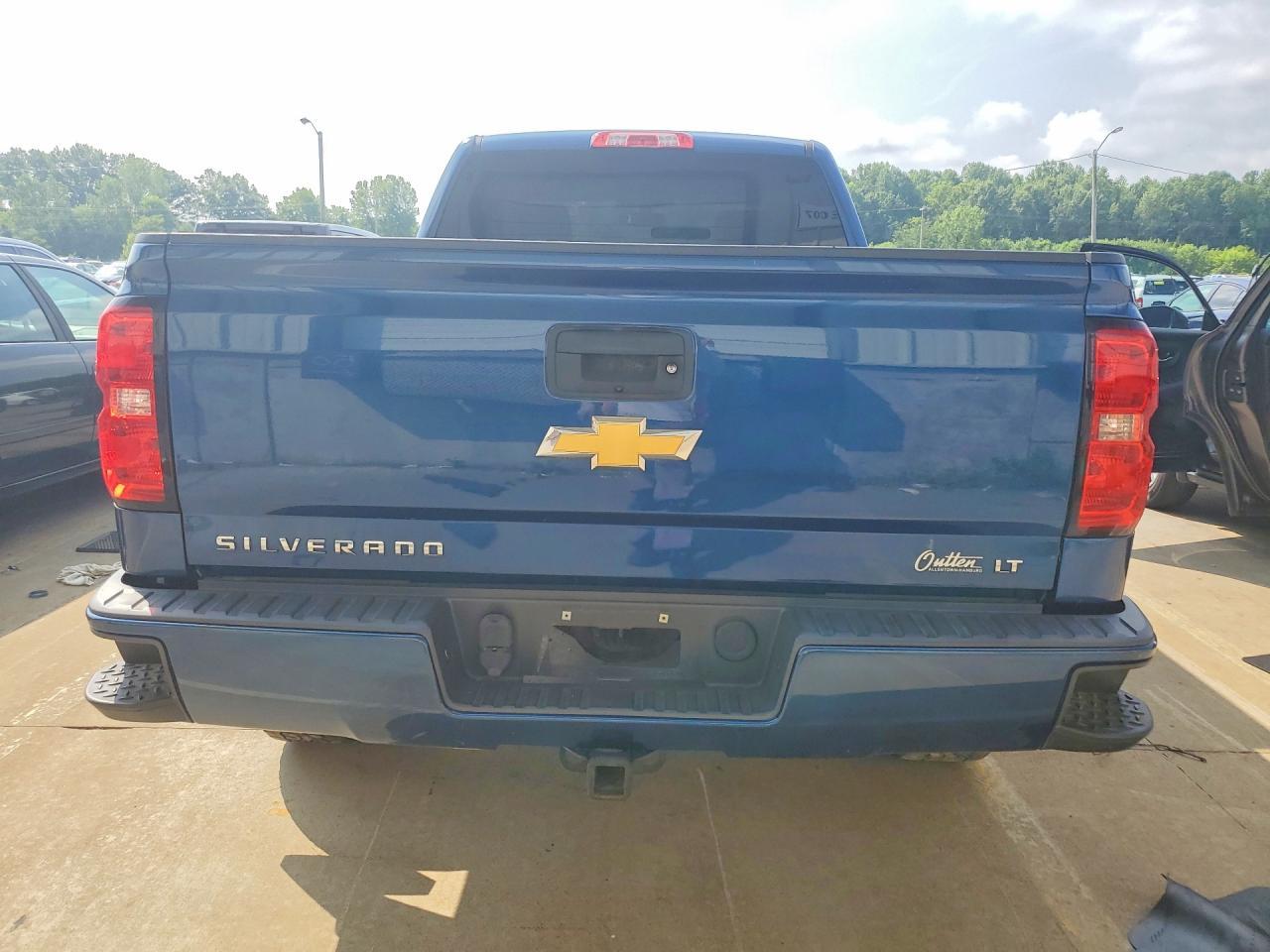 2017 Chevrolet Silverado K1500 Lt - Image 6