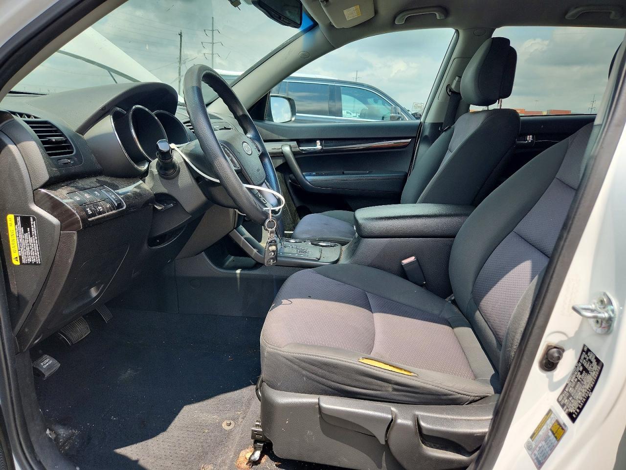 2011 Kia Sorento Lx - Image 7