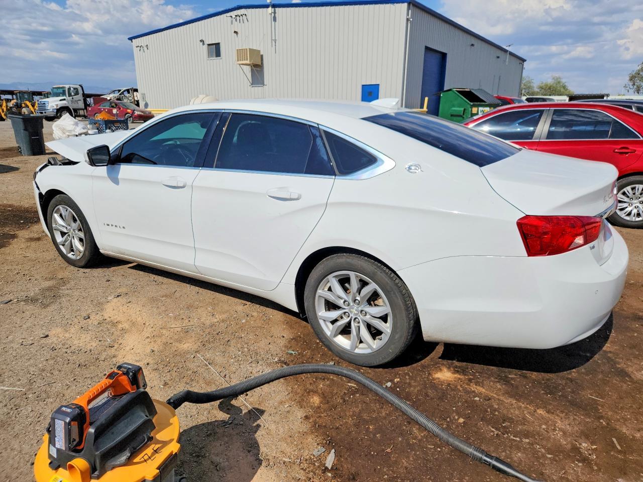 2016 Chevrolet Impala Lt - Фото 2