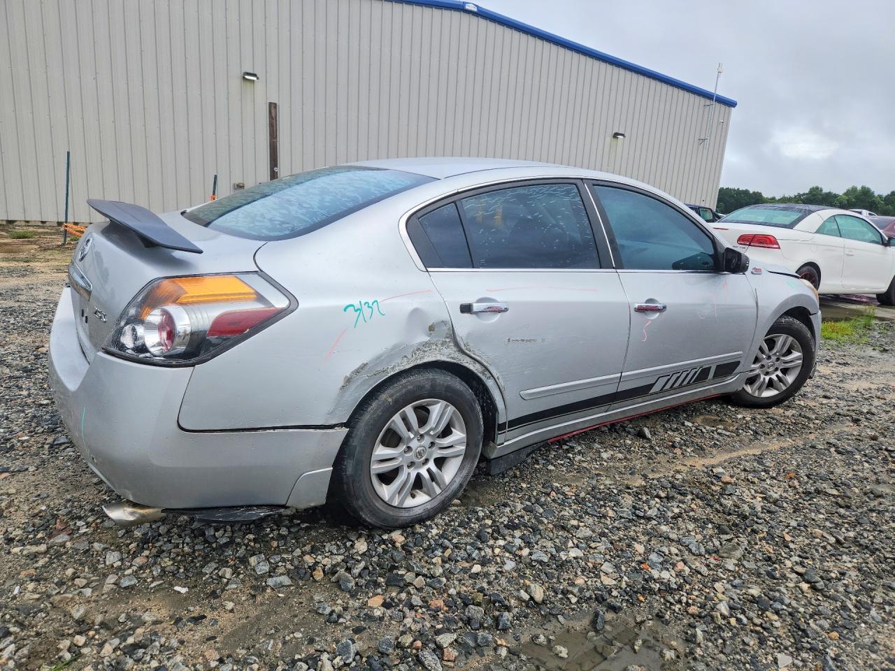 2011 Nissan Altima 2.5 - Фото 3