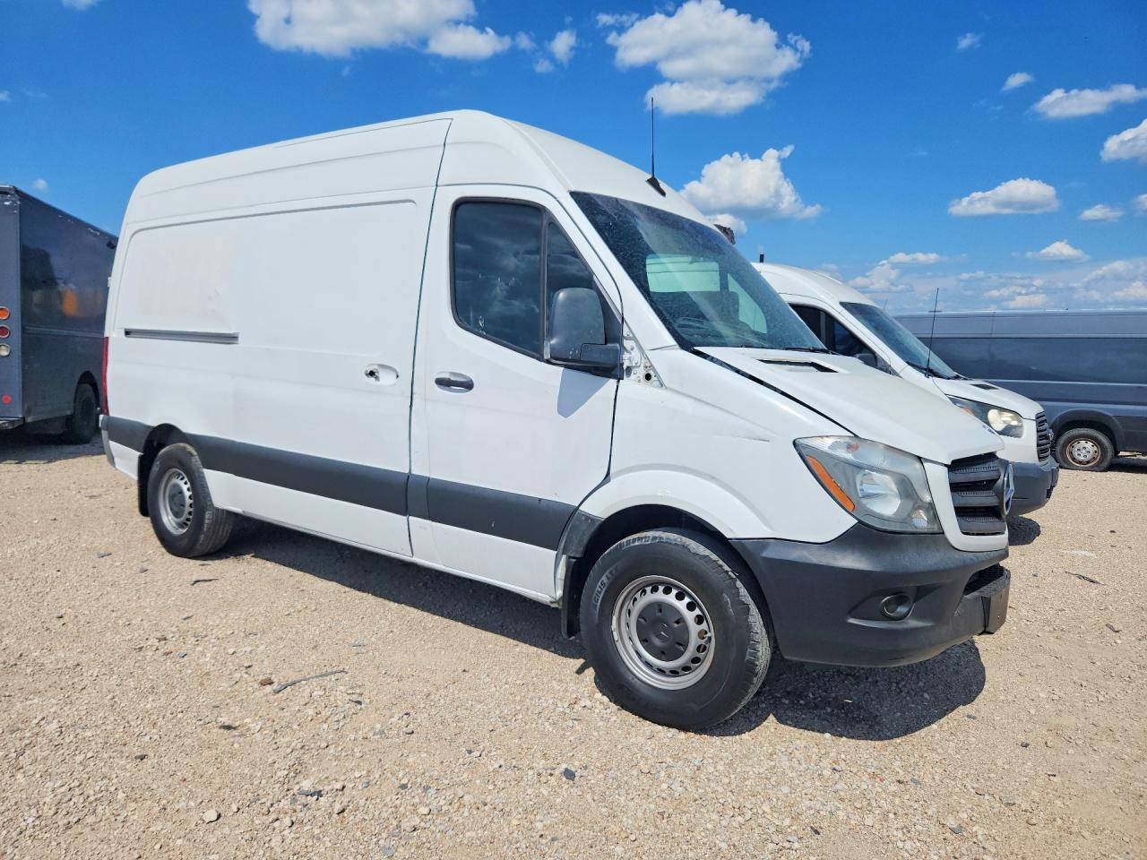 2022 Mercedes-Benz Sprinter 2500 Delivery Van - Фото 4