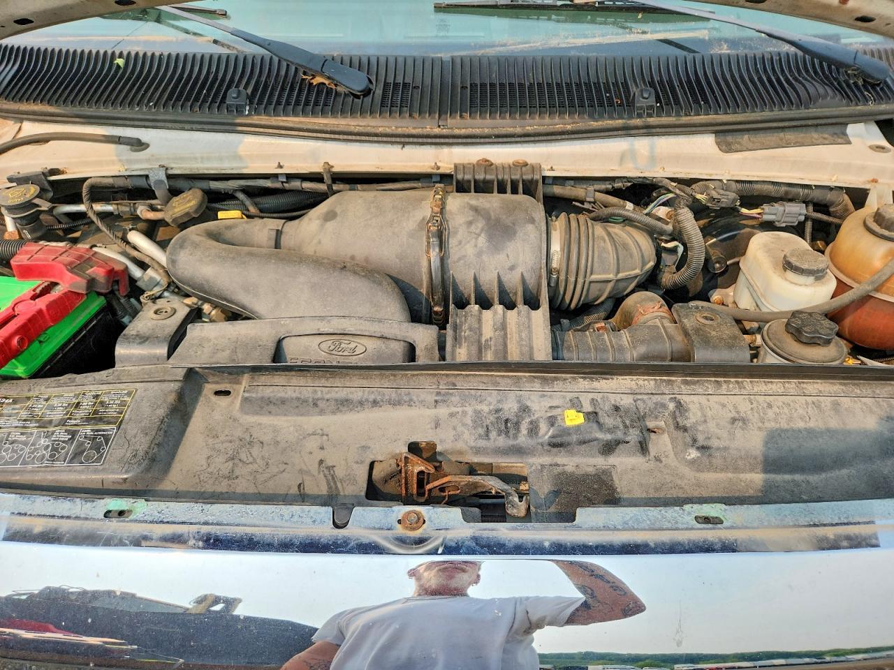2014 Ford Econoline E350 Super Duty Cutaway Van - Image 7