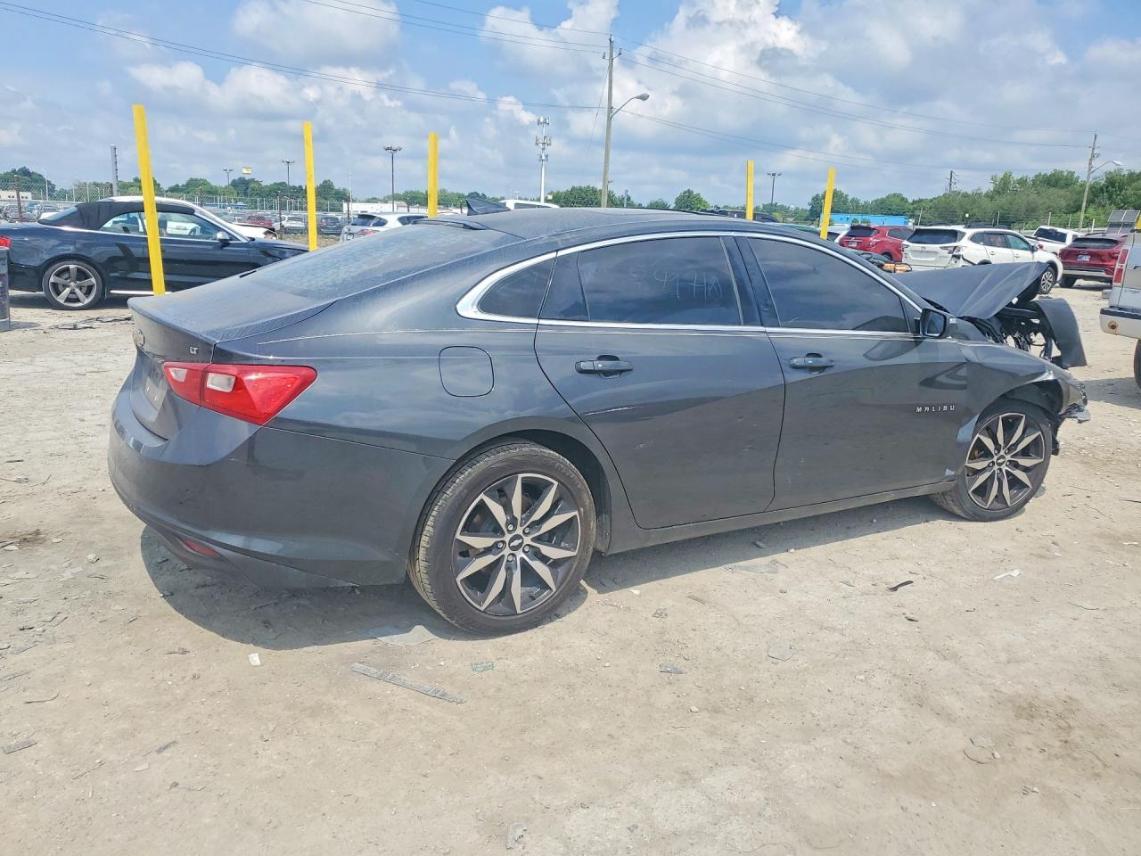 2016 Chevrolet Malibu Lt - Image 3