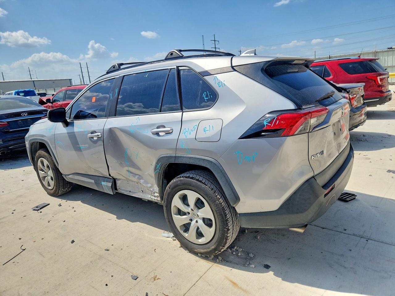 2019 Toyota Rav4 Le - Фото 2