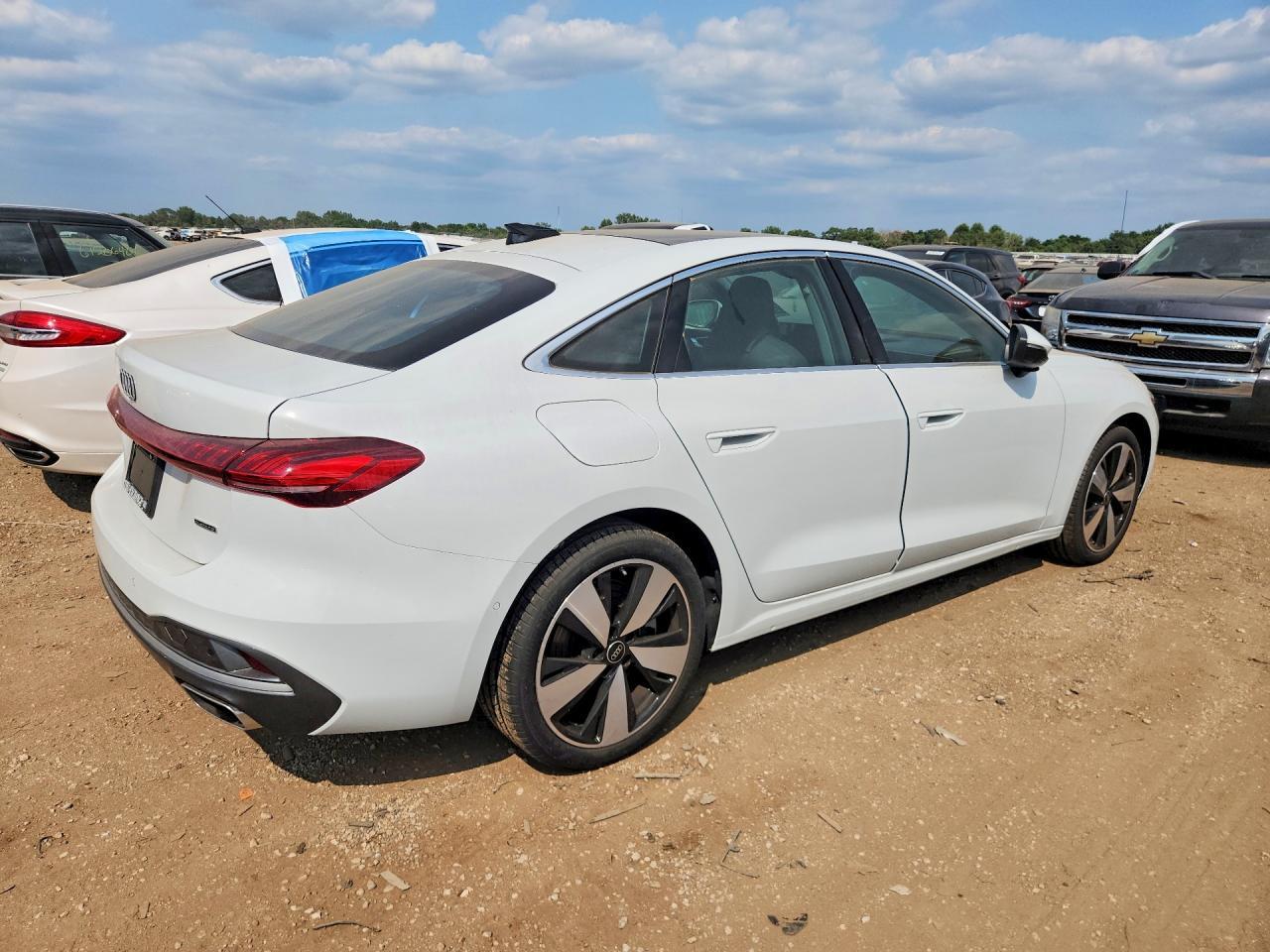 2025 Audi A5 Premium Plus - Фото 3
