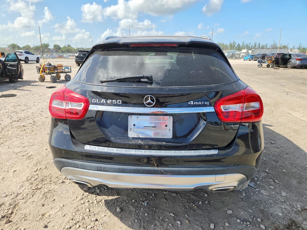 2015 Mercedes-Benz Gla 250 4Matic - Image 6