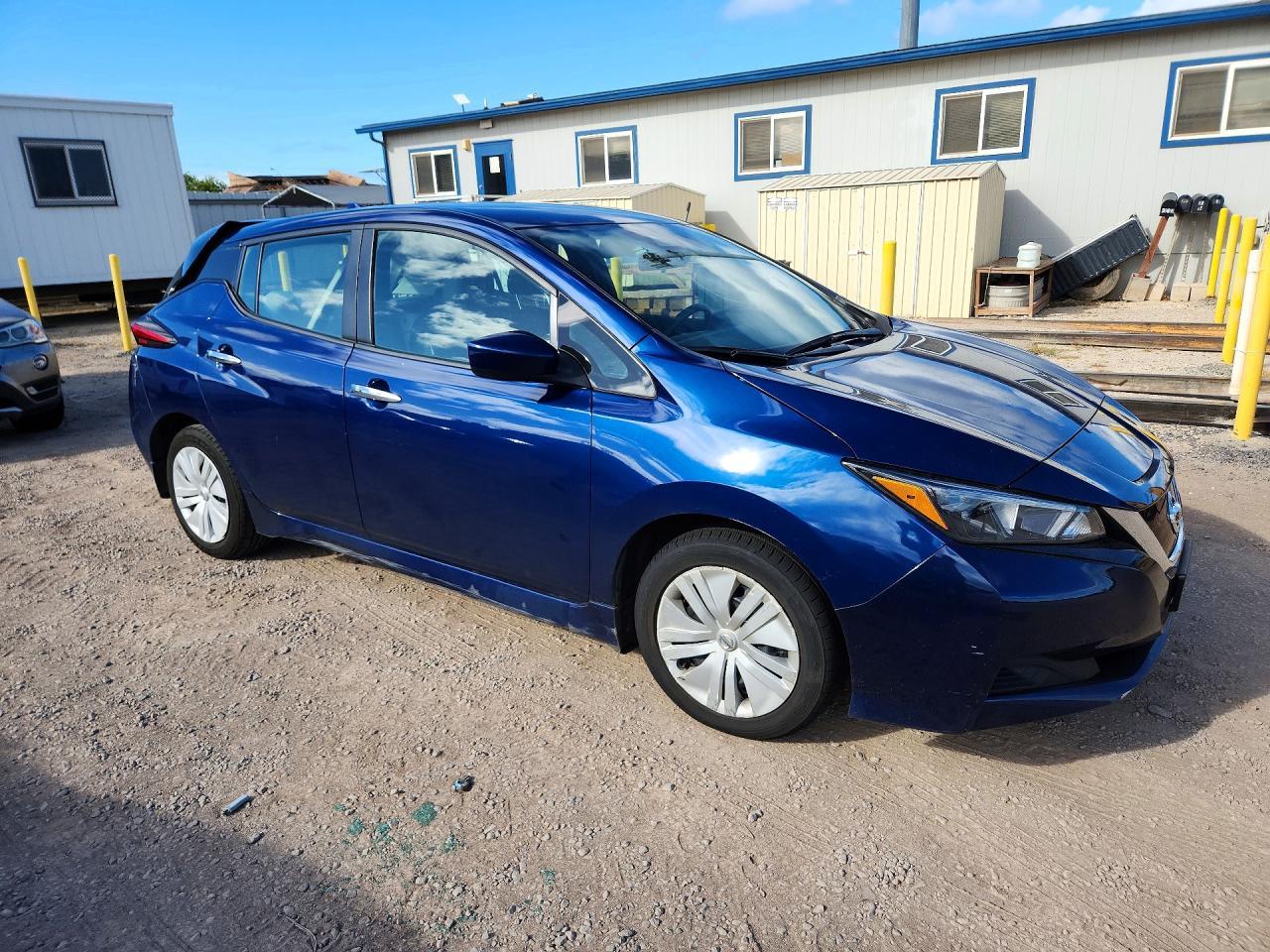 2022 Nissan Leaf S - Image 4